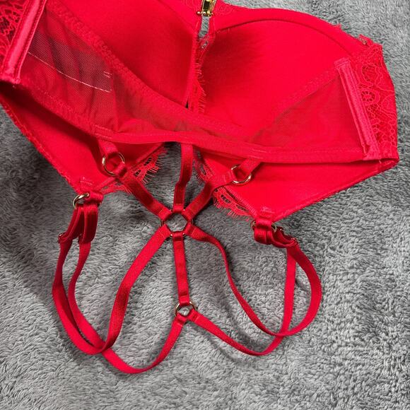Victoria’s Secret Bombshell Plunge Push Up Bra Red Lace 34C - Picture 3 of 10
